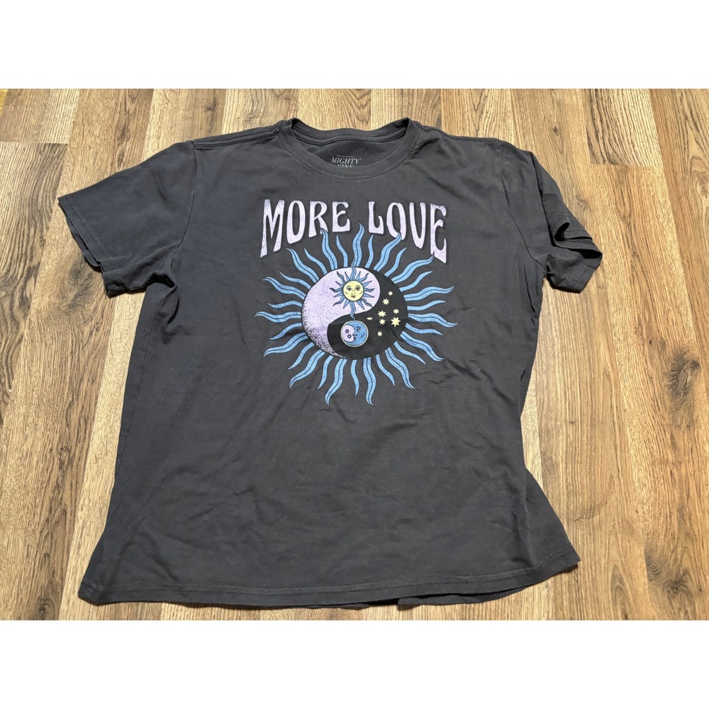Mighty Fine T Shirt Unisex Medium Gray Celestial Graphic Tee Excellent